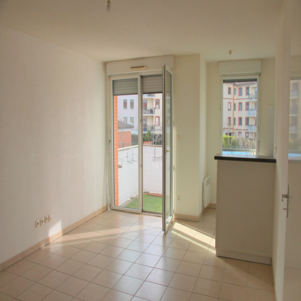 Offres de vente Appartement Grenade 31330