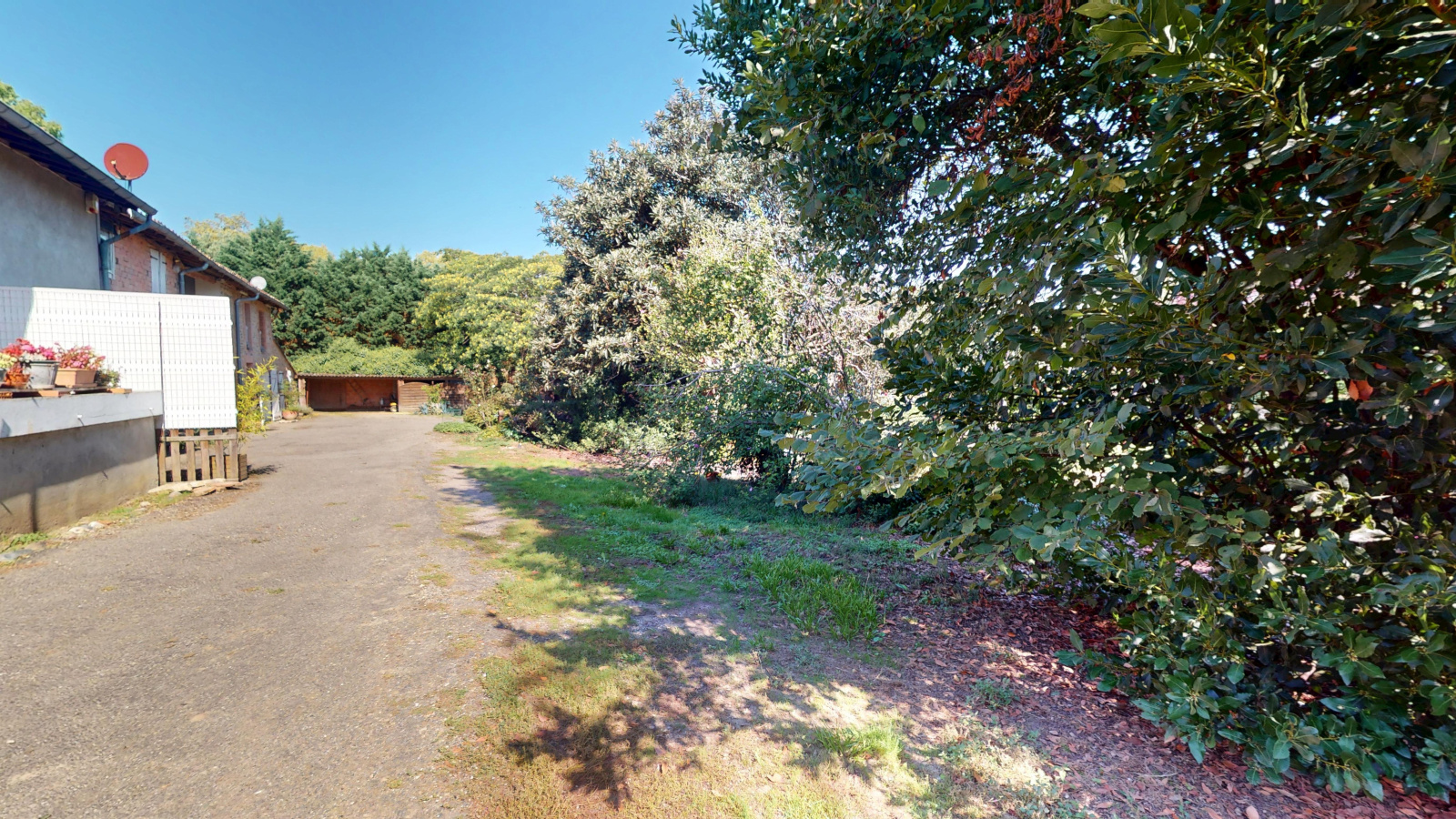 Image_18, Ferme, Grenade, ref :190920251348