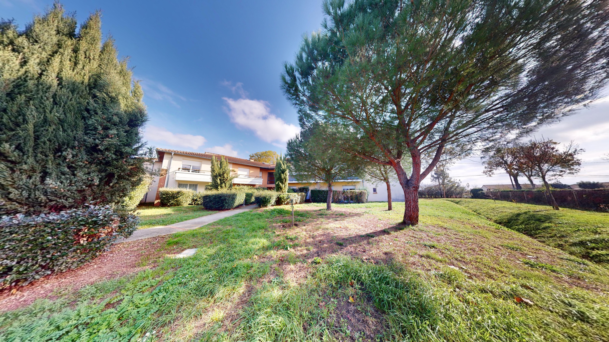 Agence immobilière de ELLES IMMOBILIER