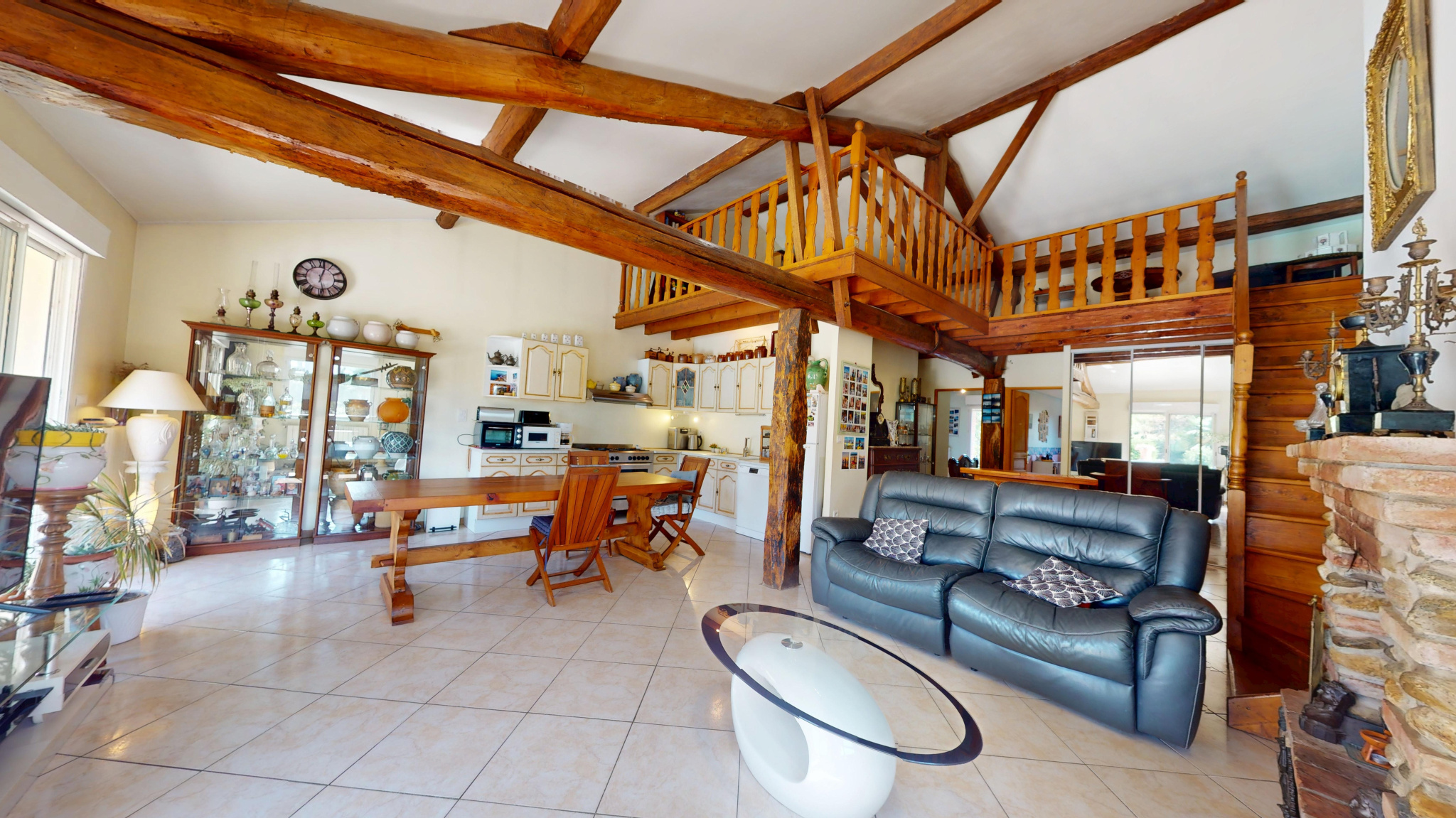 Agence immobilière de ELLES IMMOBILIER