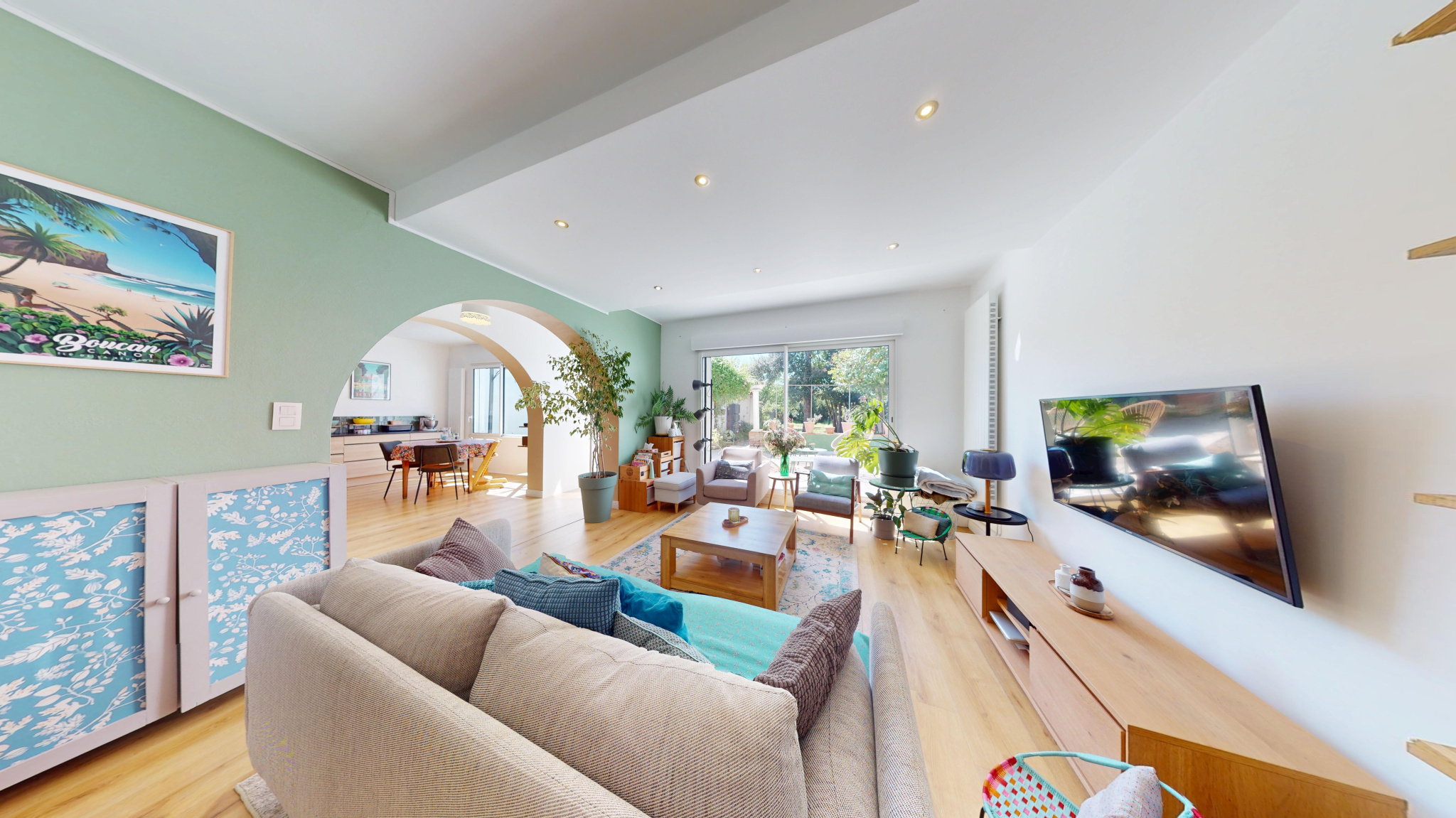 Agence immobilière de ELLES IMMOBILIER