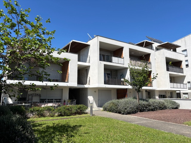 Agence immobilière de ELLES IMMOBILIER